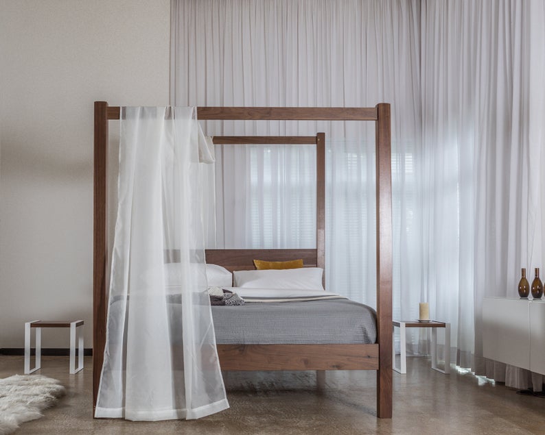 Crown Solid Sheesham Wood Poster Bed -3 Years Warranty