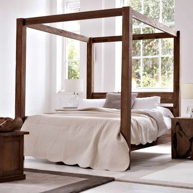 Crown Solid Sheesham Wood Poster Bed -3 Years Warranty features