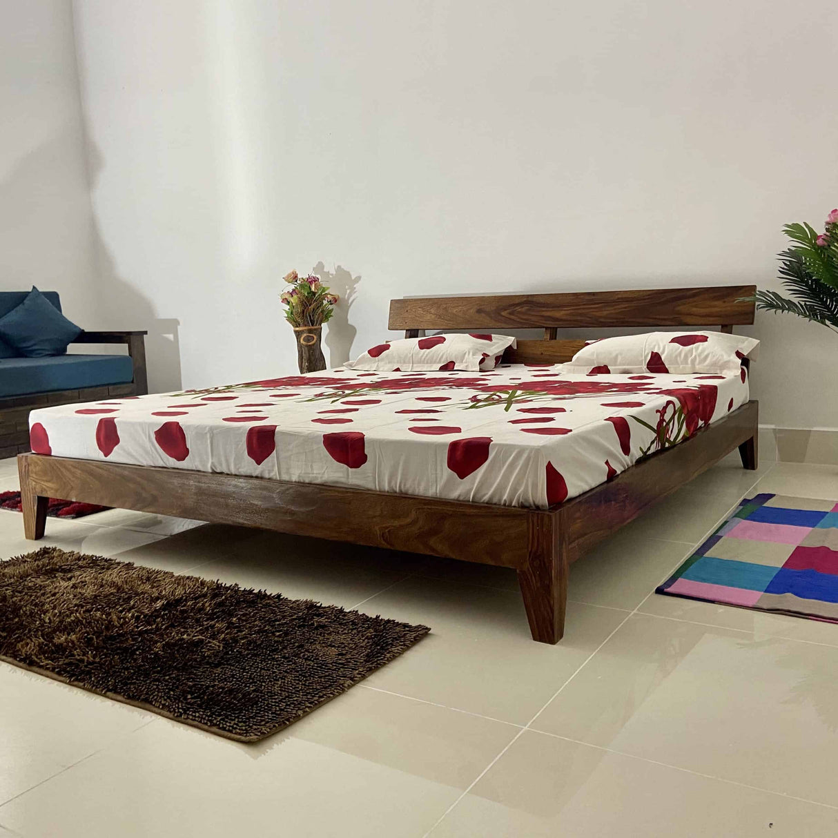 Spiky Solid Sheesham Wood Bed - 1 Year Warranty