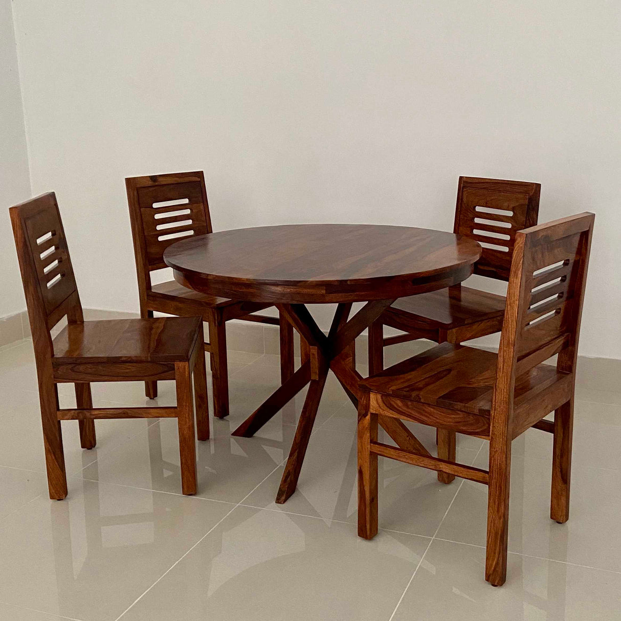 Cairo Oval Solid Sheesham Wood 4 Seater Dining Table Set - 1 Year Warranty